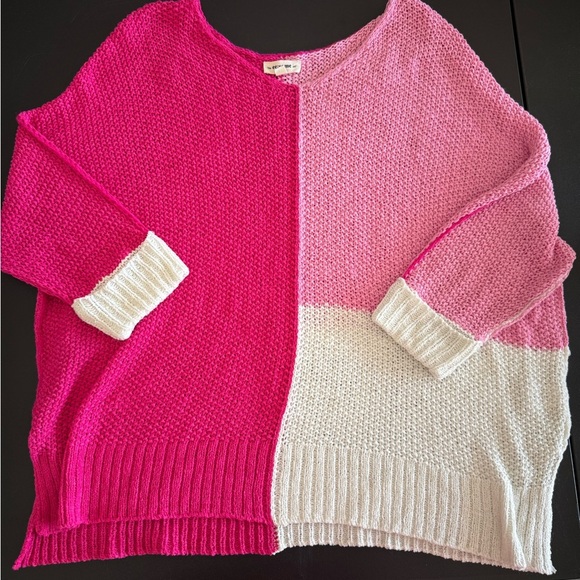 Eesome Crew Neck Knit Sweater with Colorblock Design - Picture 1 of 4